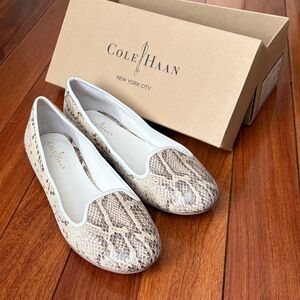 Cole Haan Women's Cream and Brown Snake Leather Flats